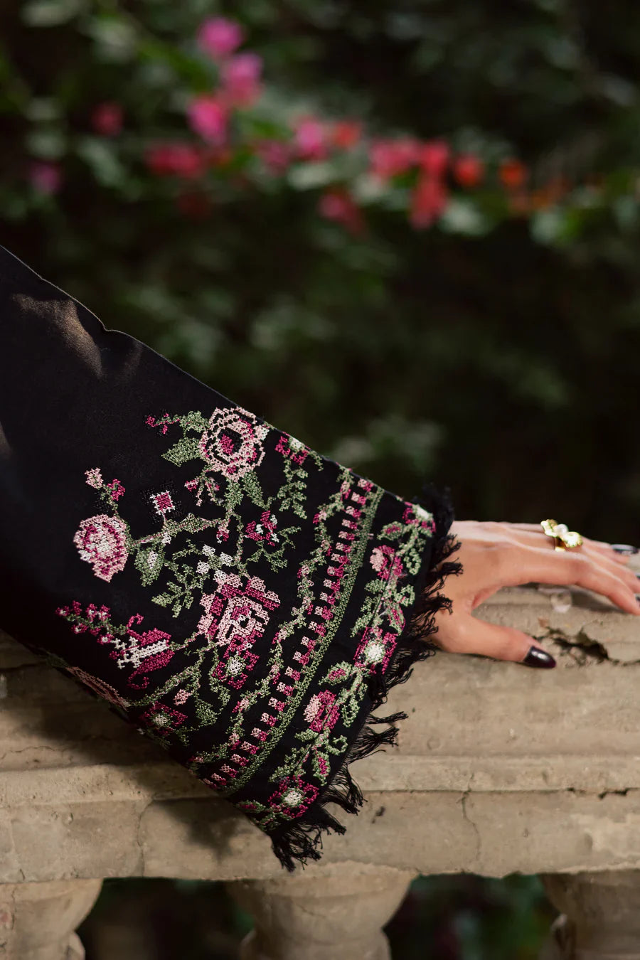 Cross De black 2Pc - Embroidered Lawn Dress