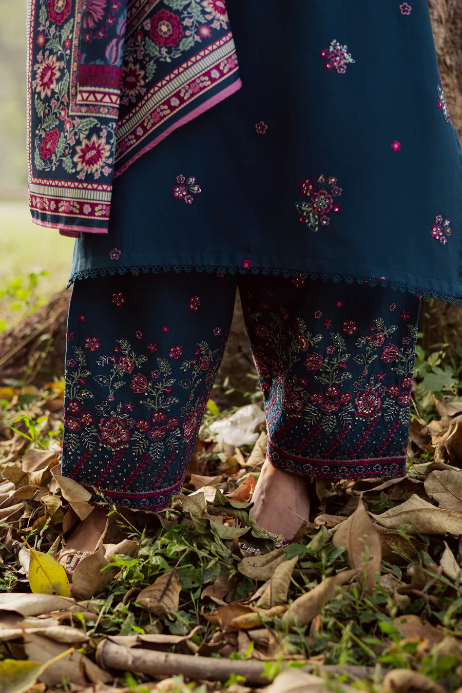 Moscow 3Pc - Embroidered Lawn Dress