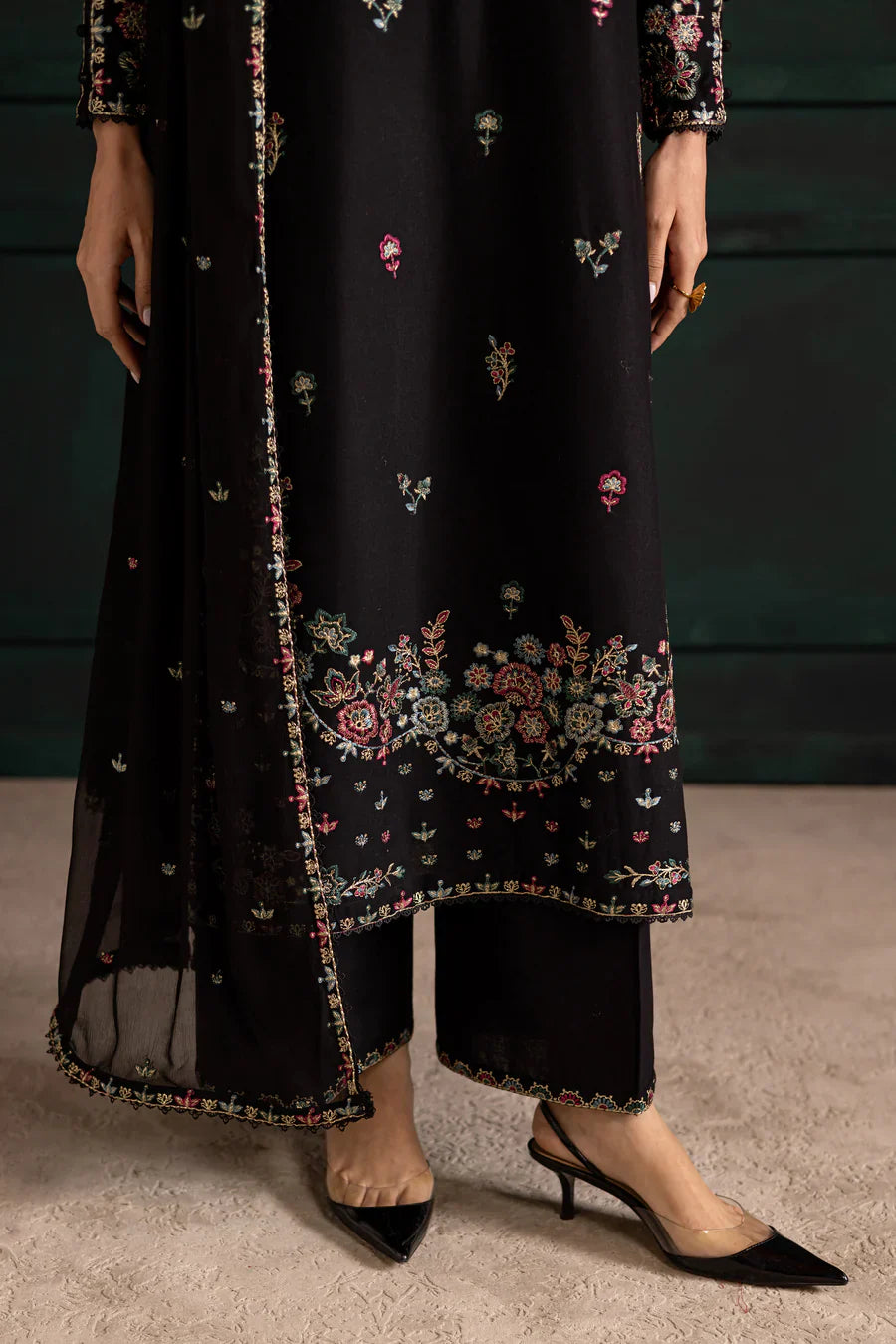 Night flower 3Pc - Embroidered Lawn Dress