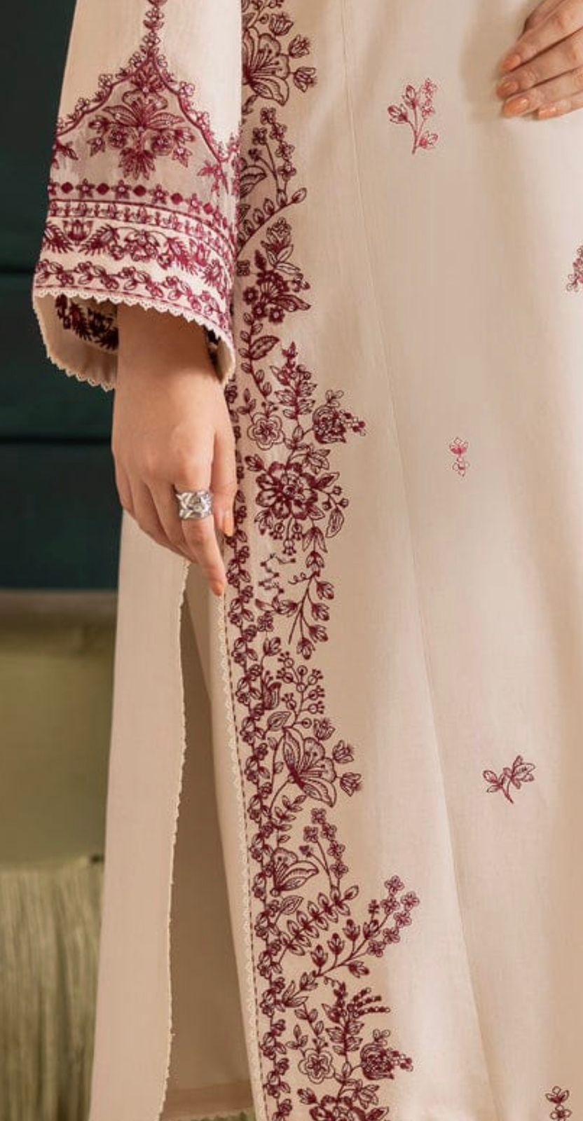 Ivory Rua 3Pc - Embroidered Lawn Dress
